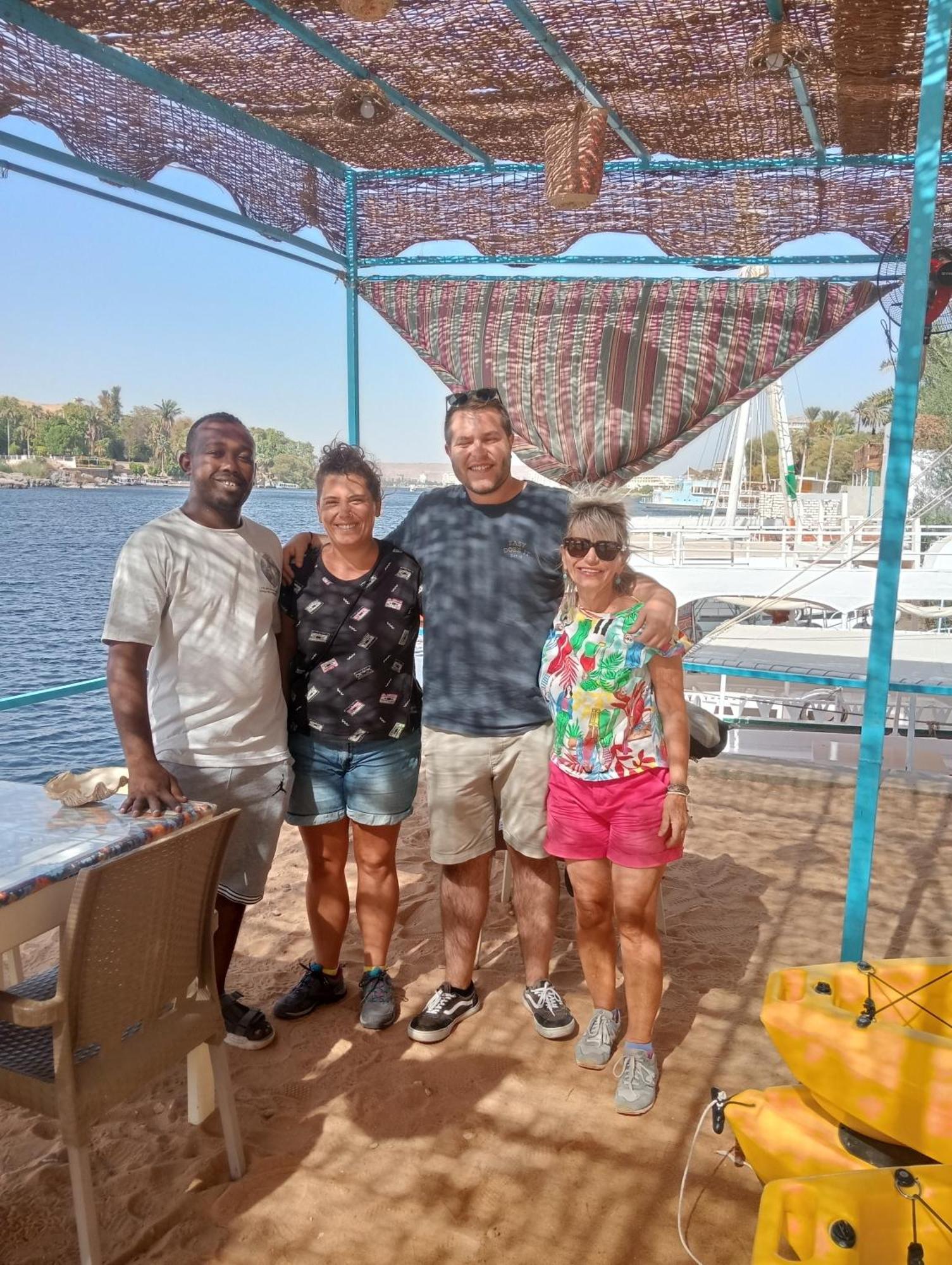 Ajwa Guest House Asszuán Kültér fotó